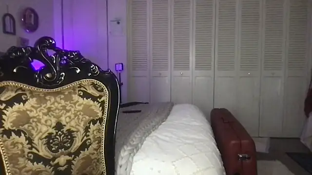 megansweetfromthevalley online show from November 30, 1:43 am