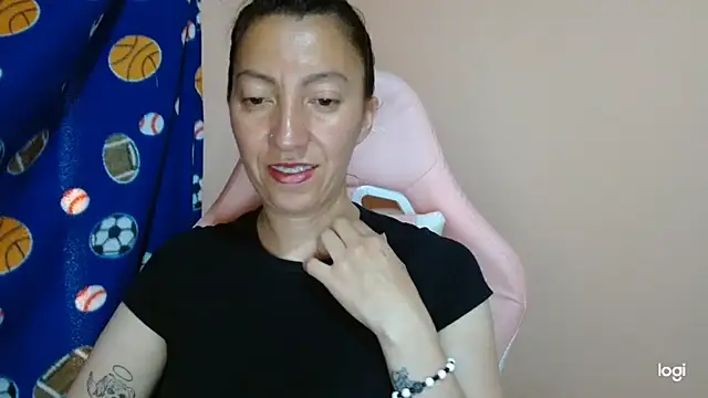 kaybabyhot online show from May 23, 8:51 pm