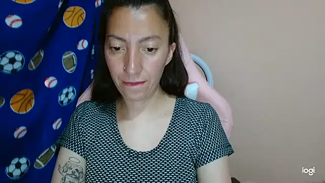 kaybabyhot online show from May 15, 8:33 pm