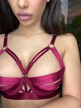 Nicole Diva online show from December 22, 7:22 am