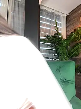 Nicole Diva online show from December 20, 6:50 am