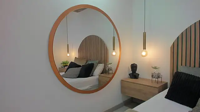 StefaBrown online show from November 16, 2:28 pm