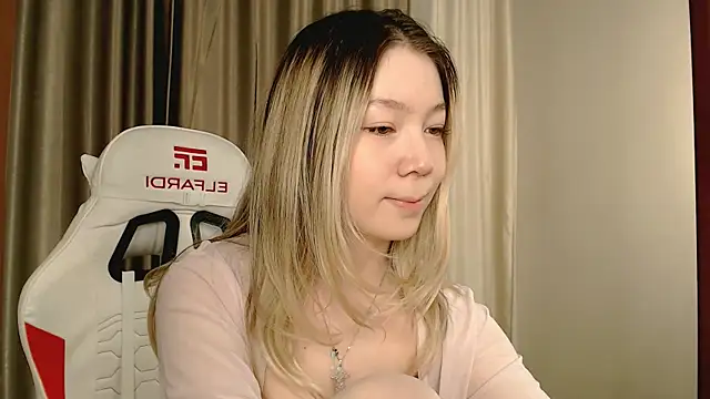 Babby Rabbit online show from October 11, 8:11 pm