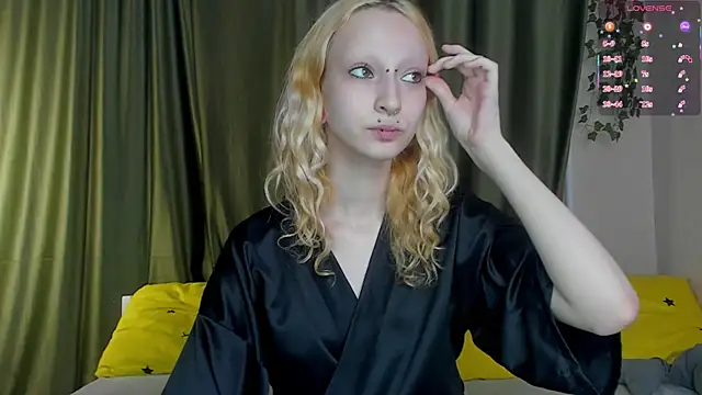 Lexy-Woorhez online show from July 8, 11:23 am