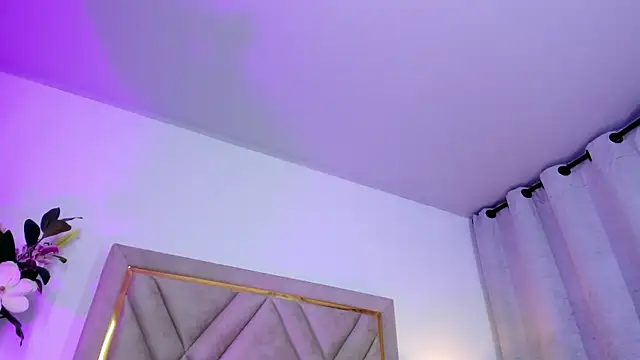 chloe wilson7 online show from October 21, 1:31 am