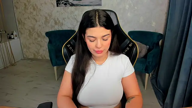 AlluringAriel online show from July 9, 12:40 pm