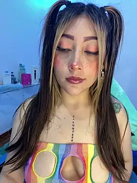 Luna SofiaXX online show from April 2, 5:38 am