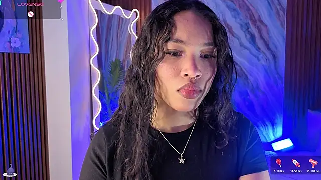 penelope tay1 online show from May 8, 3:21 am