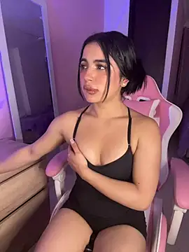 Emily-14 online show from May 26, 3:39 am