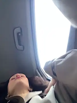 Mia Mia M online show from March 13, 2:18 pm