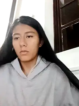 Snapshot of CarlaAlvez chatting on October 2, 11:43 pm CarlaAlvez online show from October 2, 11:43 pm