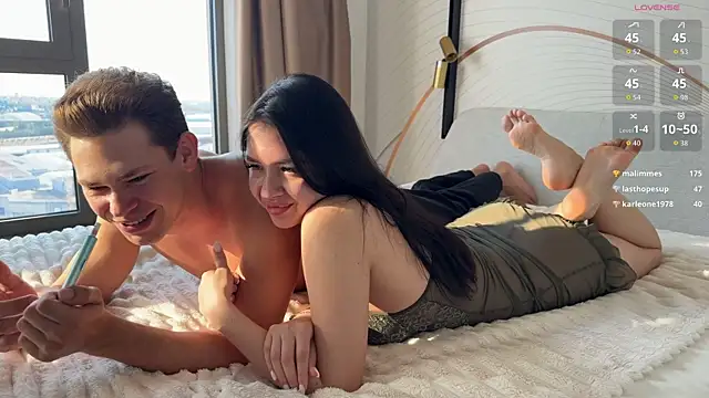 BestModelsDuo online show from May 24, 3:55 pm