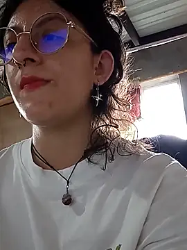 LoveElectra online show from May 26, 3:33 pm