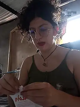 LoveElectra online show from June 26, 5:25 pm