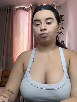 SaraBraun  online show from October 20, 4:10 pm