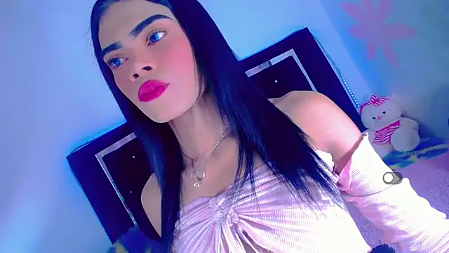 Theylor Rouse online show from November 28, 8:17 am