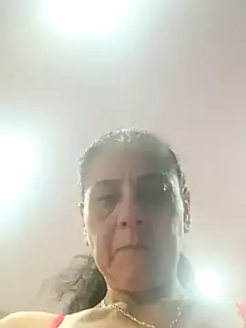 sasi luna online show from October 6, 1:28 pm