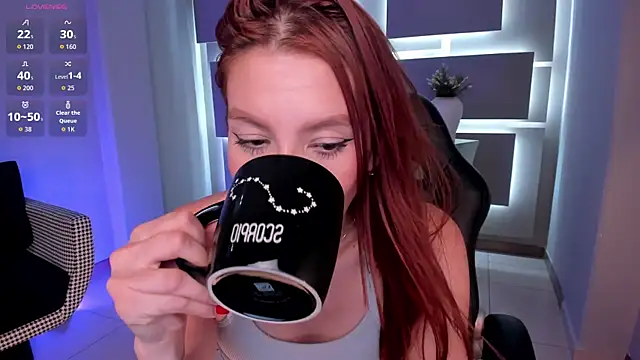 MiaFarrell  online show from October 14, 7:16 pm