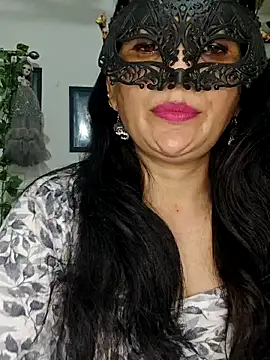sexy bhabhi69 online show from May 3, 6:22 pm