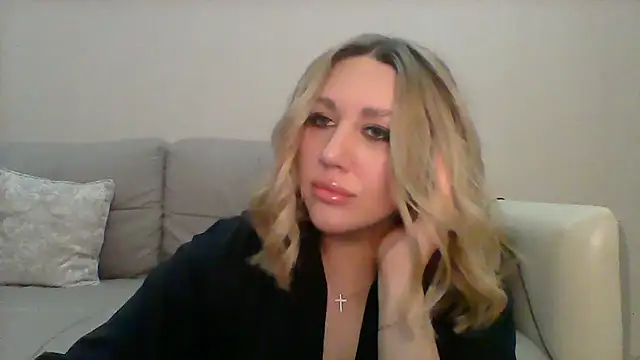 VickyLove047 online show from September 17, 4:05 pm