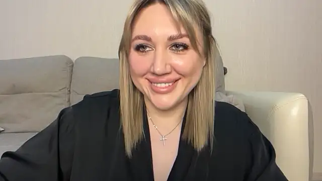 VickyLove047 online show from May 3, 8:18 am