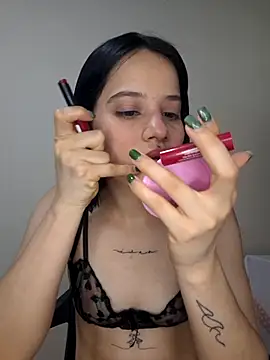 Snapshot of franchezkavegaaa chatting on September 20, 12:25 pm franchezkavegaaa online show from September 20, 12:25 pm