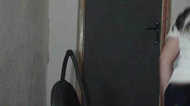 Denyse Eliza online show from September 26, 8:45 am