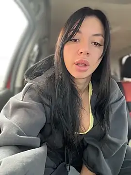 JulliaVegas online show from May 22, 3:26 am