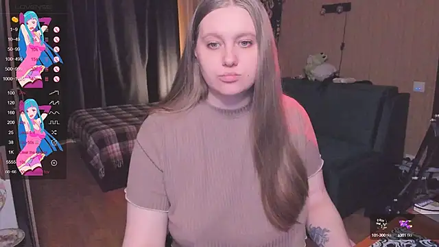 Snapshot of Alice_Dreamgirl_ chatting on October 4, 9:15 am Alice Dreamgirl online show from October 4, 9:15 am