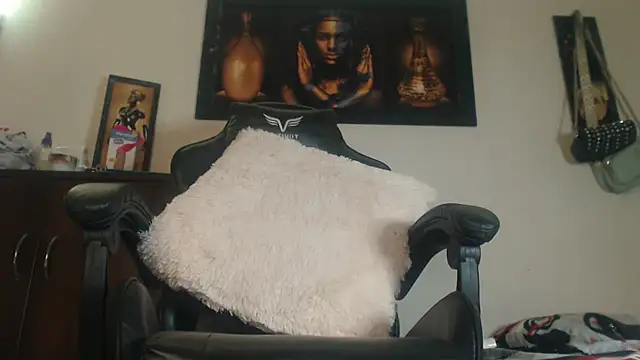 NikolSexyHot online show from February 18, 7:46 pm