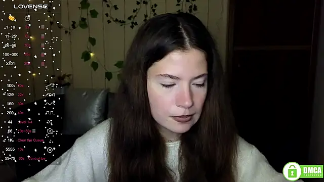 Alicia redfollow online show from November 27, 12:30 pm