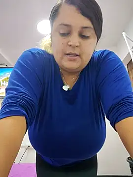 Miss balloonsmila online show from October 7, 3:55 am