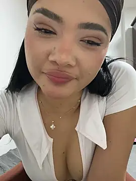 Just valen online show from February 22, 9:54 am