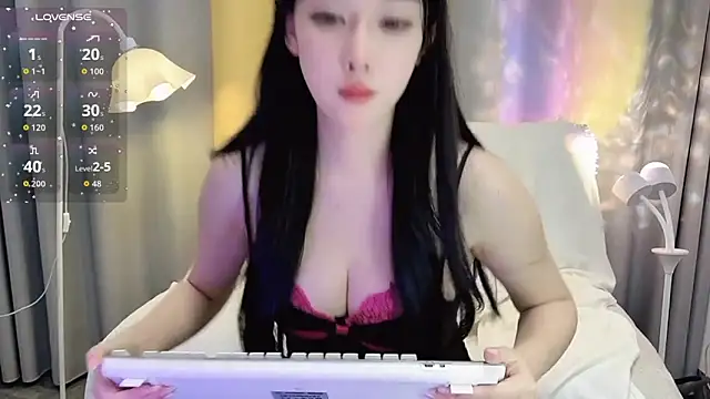 Amy-228 online show from September 24, 4:28 pm