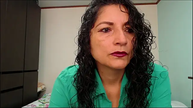 arianna ros3 online show from October 13, 2:20 pm