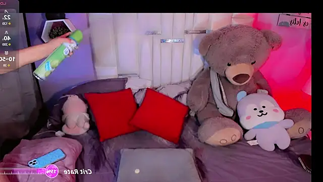 Aileen 18 online show from July 18, 8:17 am