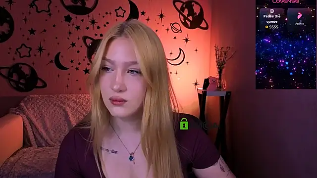 playful sophie online show from May 7, 7:28 pm