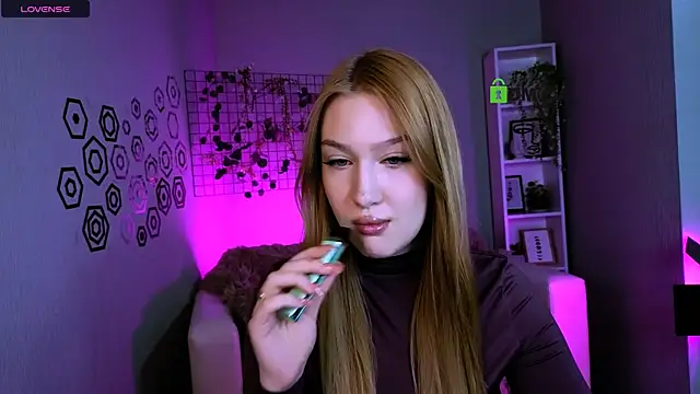 playful sophie online show from November 9, 11:06 am