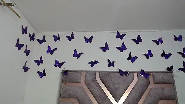 Anny Fox- online show from December 2, 3:19 am