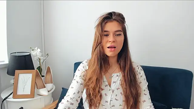 CamilaAmazing online show from October 13, 11:02 am