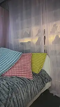 baobaomiqi linger online show from October 23, 4:35 pm