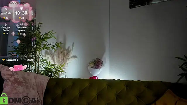 Cheryl  Brown online show from November 9, 4:19 am