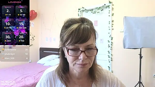 Miss Moren online show from July 8, 9:44 am