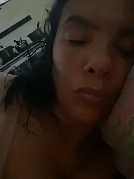 briannaa557 online show from October 13, 10:51 am