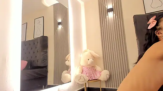 BrithanySummer online show from October 7, 8:24 pm