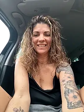 sansan2411 online show from January 17, 2:35 pm