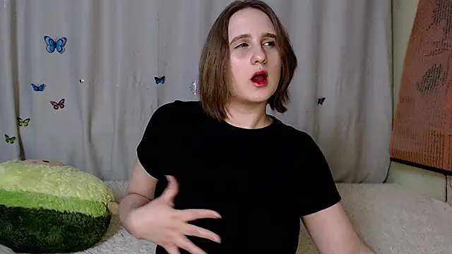 Phantommira online show from April 3, 4:05 pm