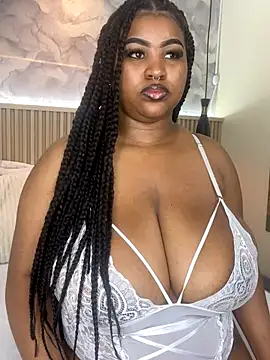 AinaraJimenez online show from December 4, 7:25 pm