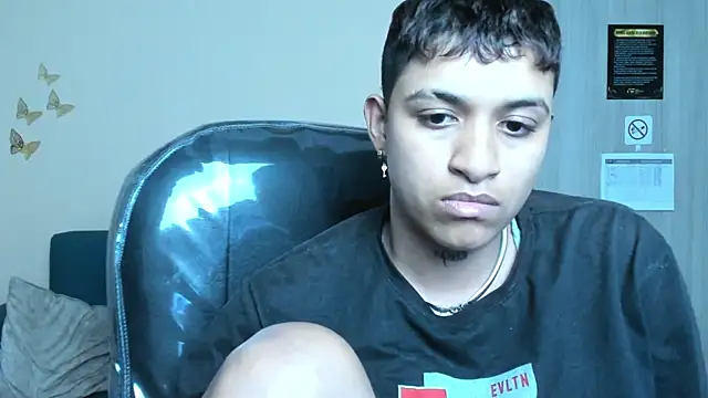 Dominick jones online show from November 15, 6:14 am