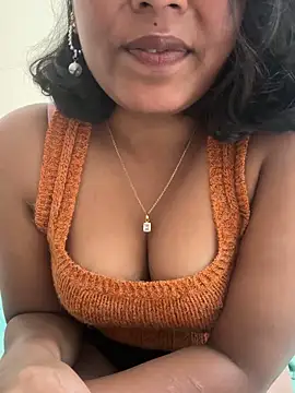 Snapshot of priyadevi17 chatting on September 26, 8:56 am priyadevi17 online show from September 26, 8:56 am